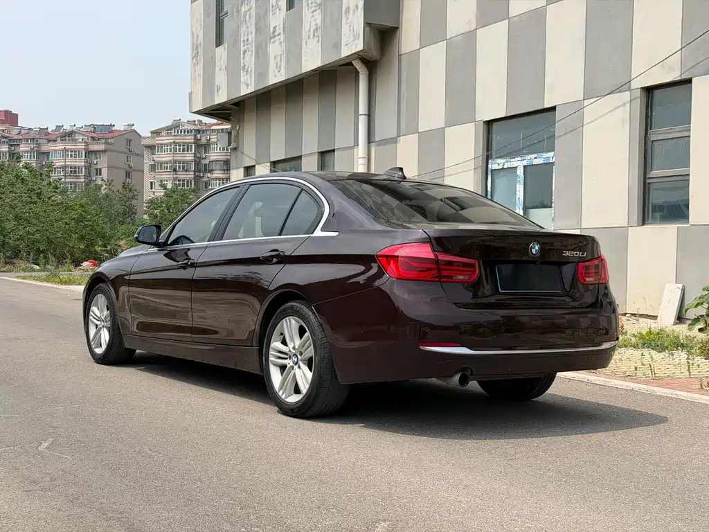 BMW 3 Series 2016 — фото 4