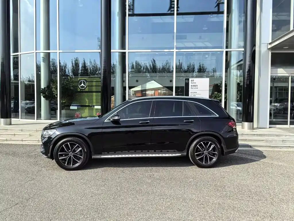 Mercedes-Benz GLC 2021