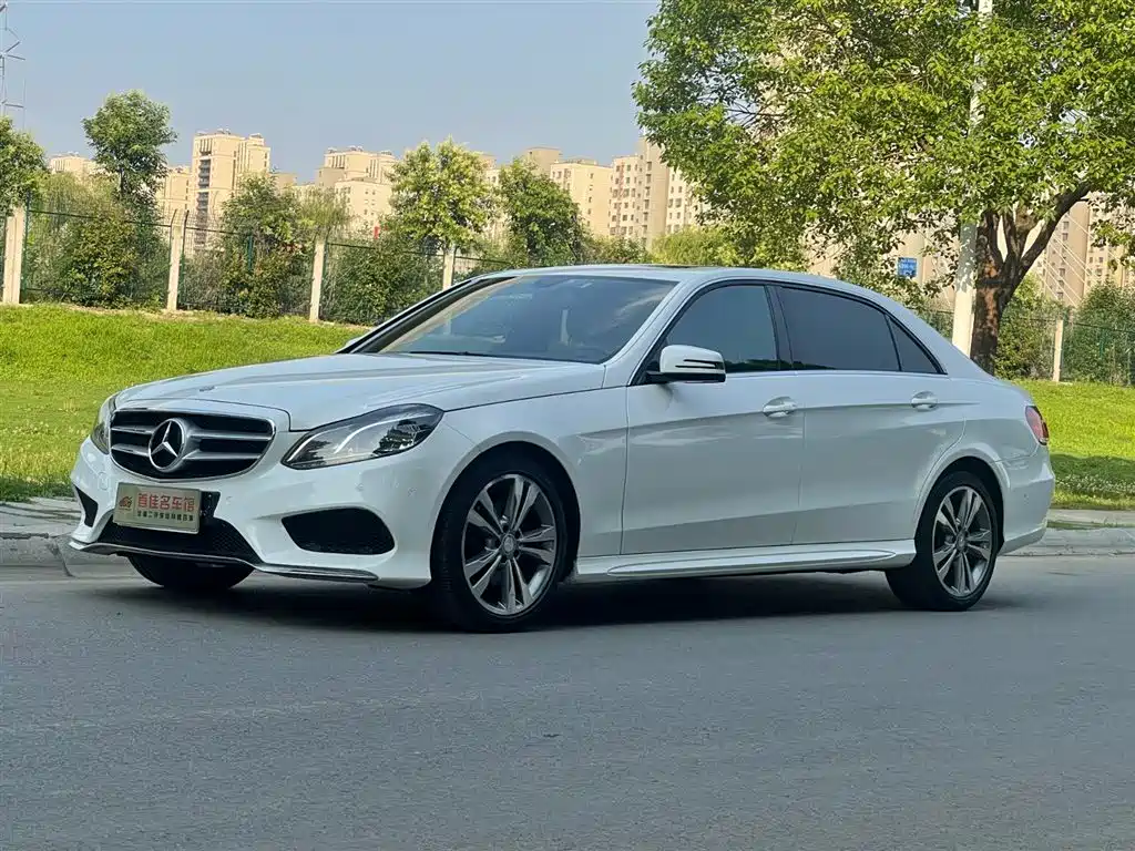 Mercedes-Benz E-Class 2014 — фото 1