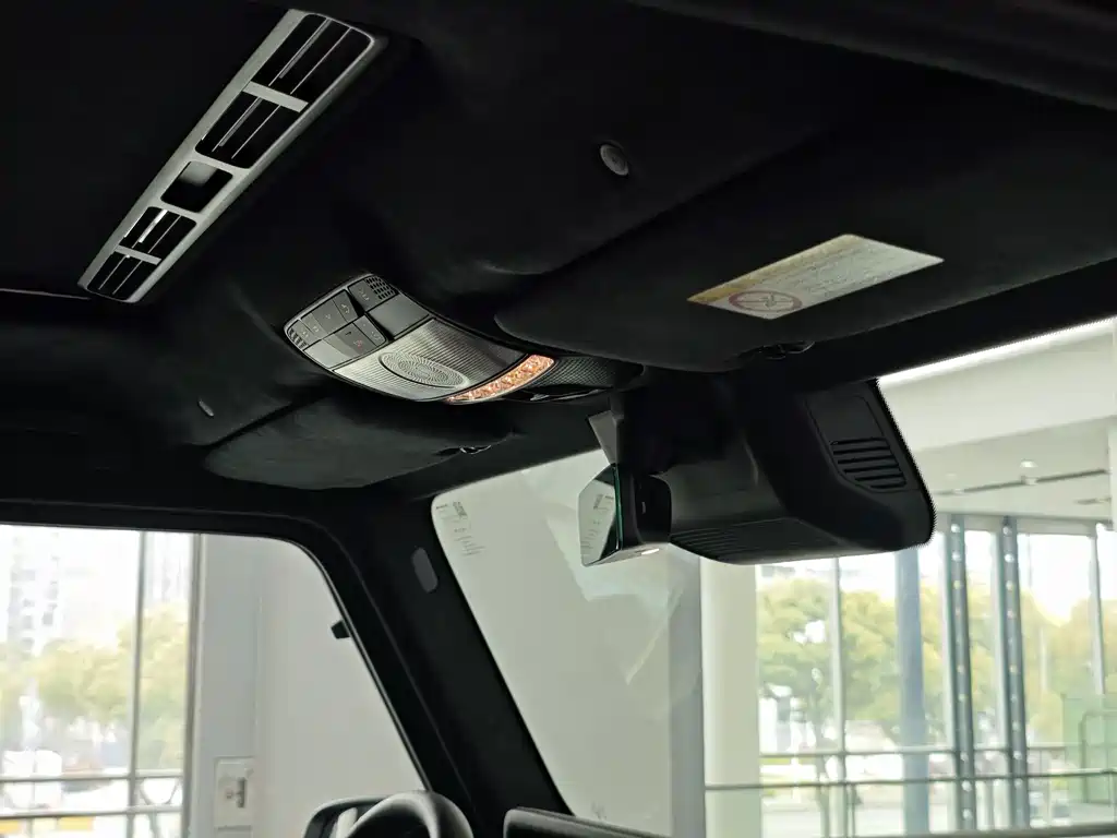 Mercedes-Benz G-Class AMG — фото 16