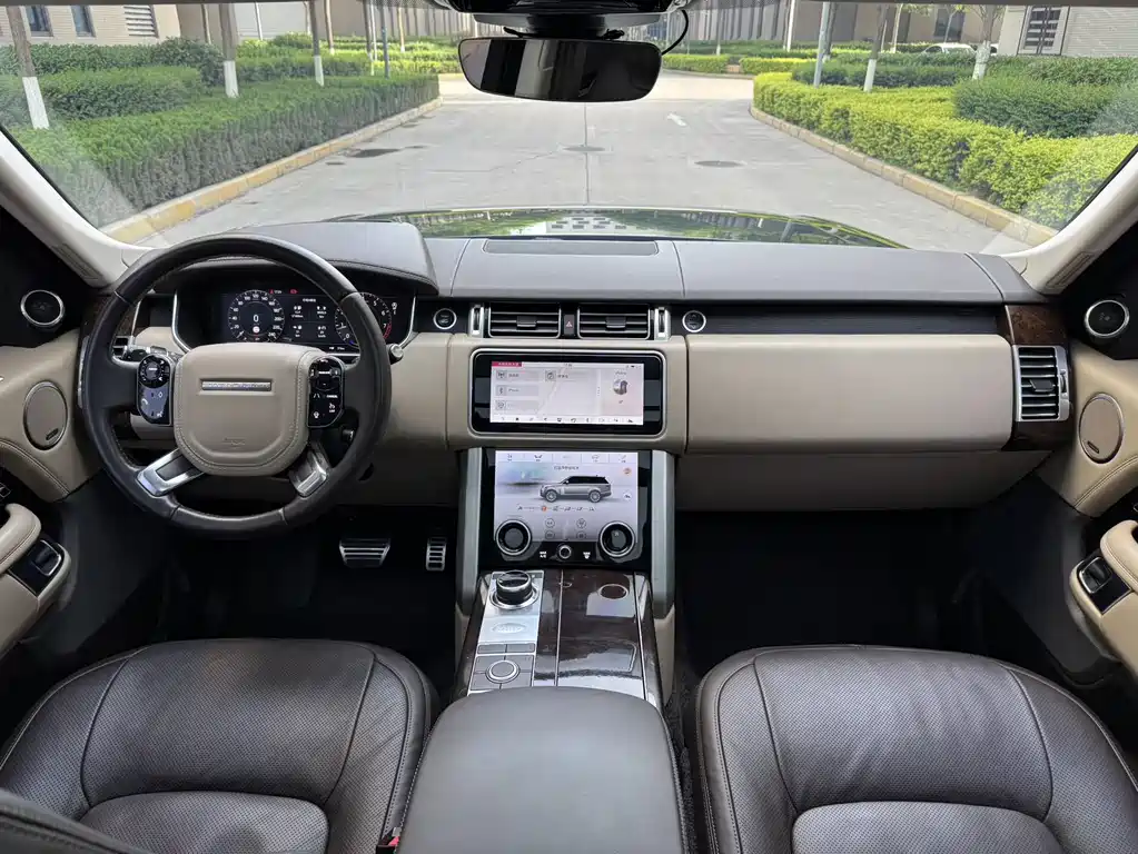Land Rover Range Rover 2020 — фото 8