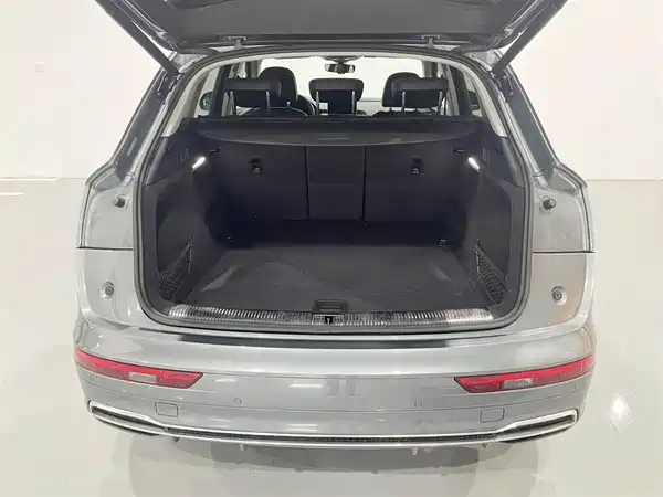 Audi Q5L 2020