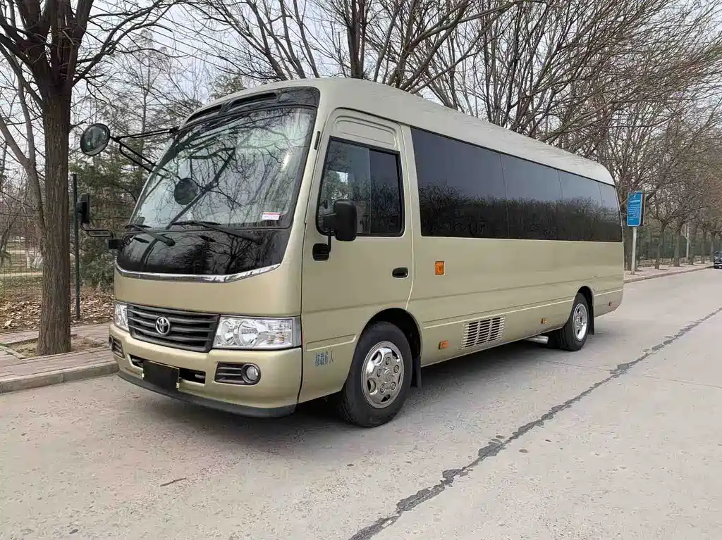 Toyota Coaster 2023 — фото 1