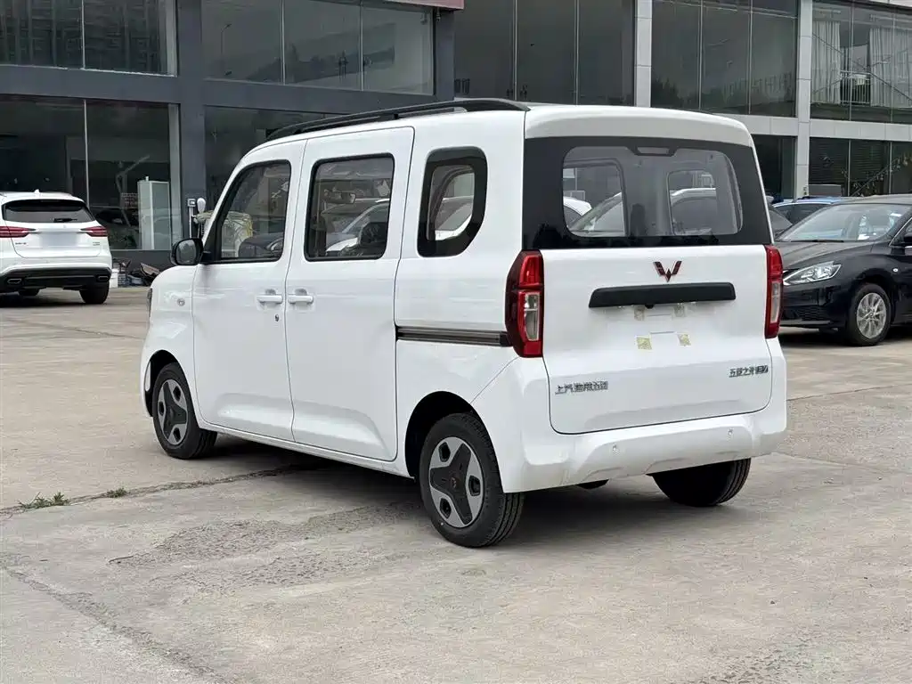 Wuling Zhiguang EV 2026 — фото 5