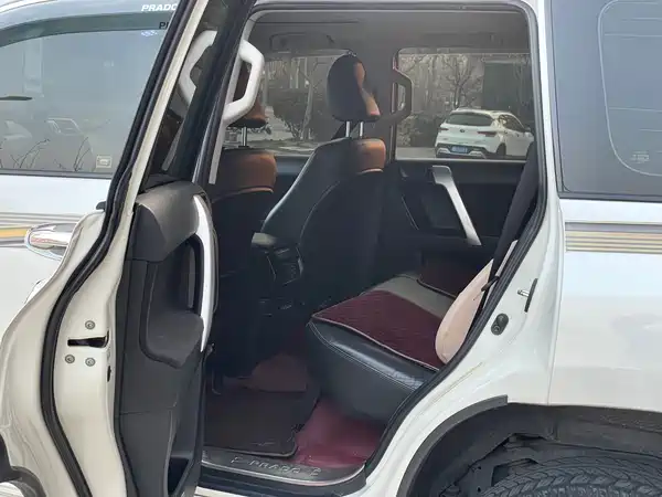 Toyota Prado 2014