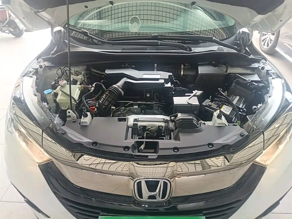 Honda Vezel 2021 — фото 20