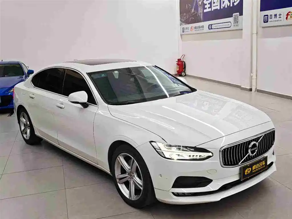 Volvo S90 2017 — фото 2