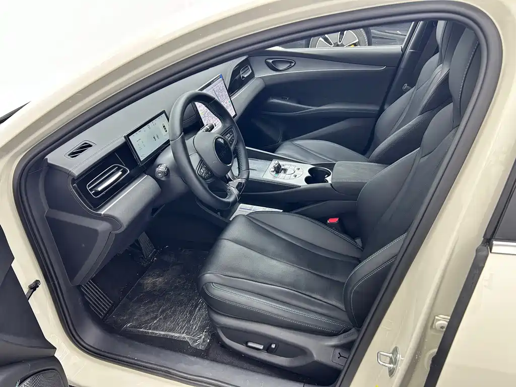 BYD Seal 06 2025