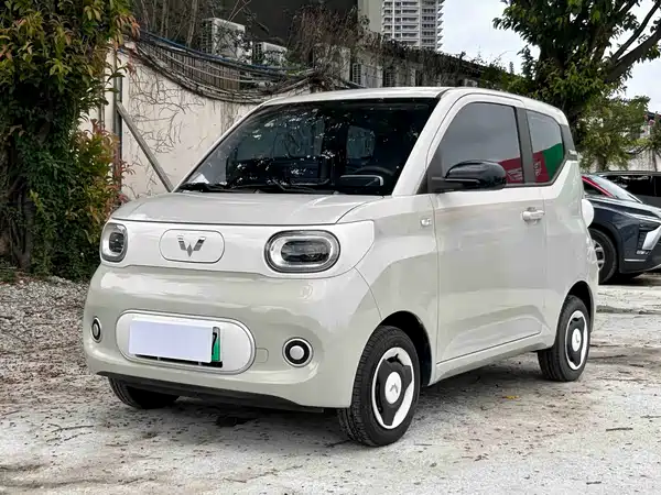 Wuling Hongguang MINIEV 2025