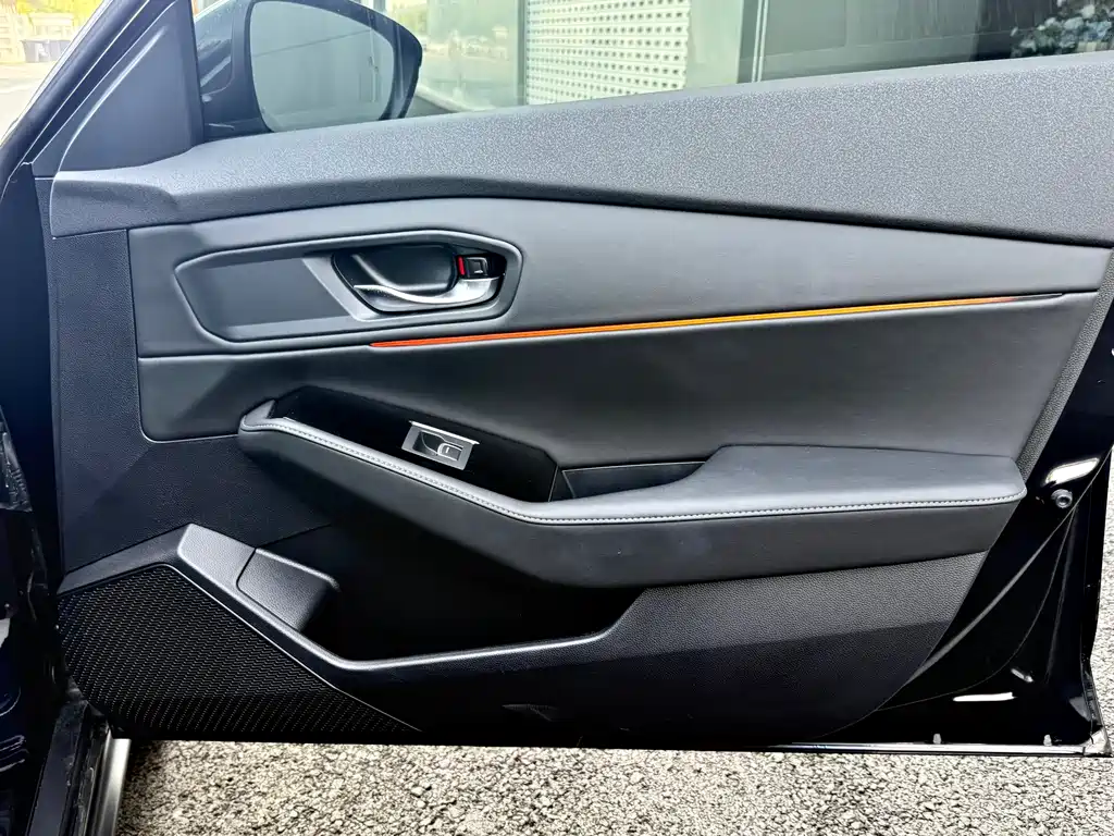 Honda Accord 2024 — фото 12