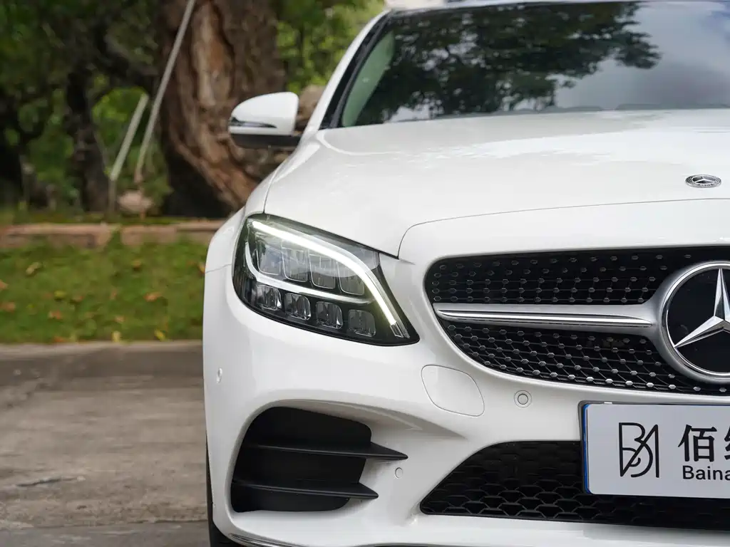 Mercedes-Benz C-Class 2021