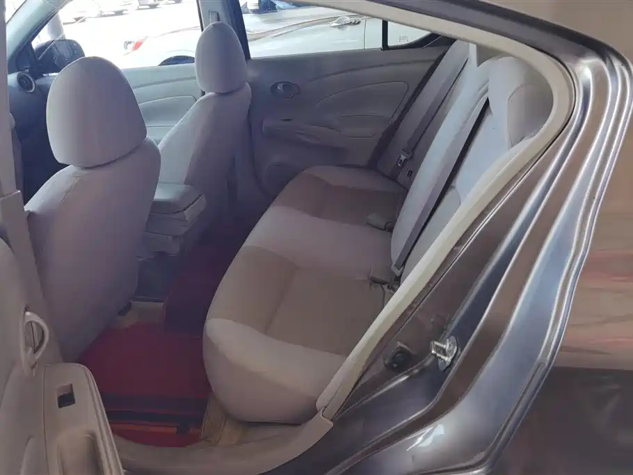 Nissan Sunny 2019 — фото 11