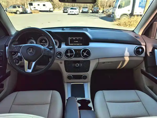 Mercedes-Benz GLK-Class 2013