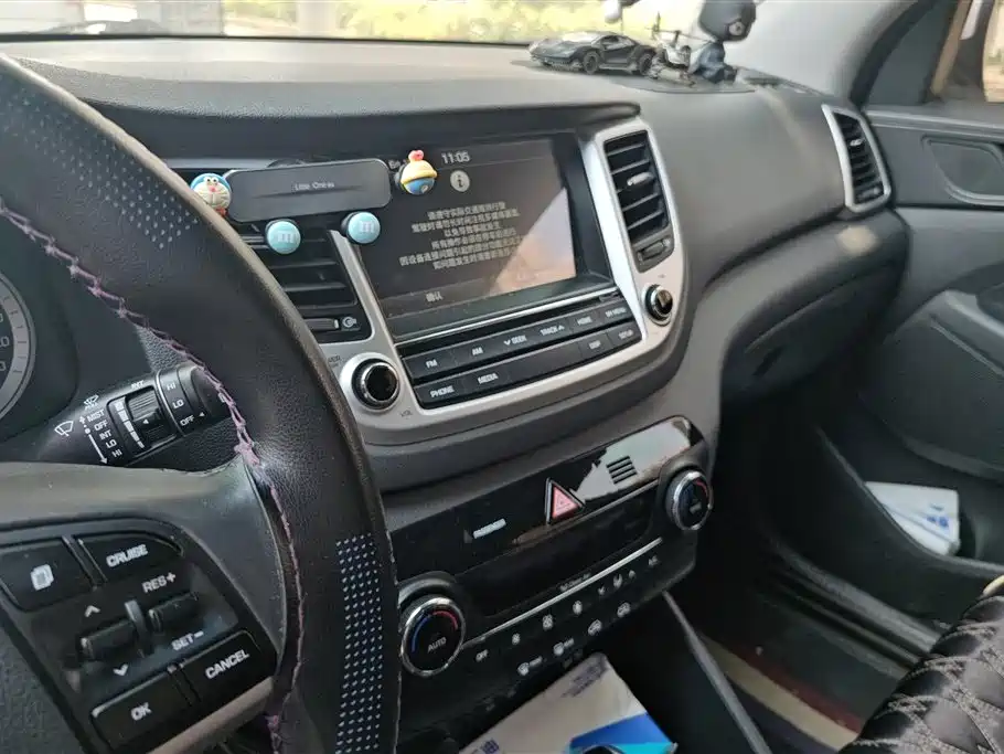 Hyundai Tucson 2017 — фото 13