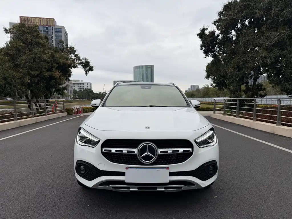 Mercedes-Benz GLA 2022 — фото 2