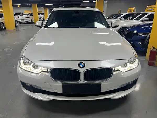 BMW 3 Series 2016
