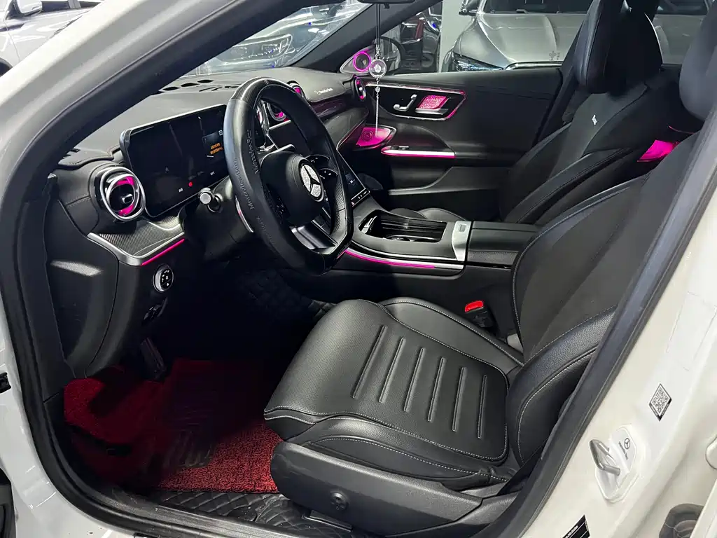 Mercedes-Benz C-Class 2022