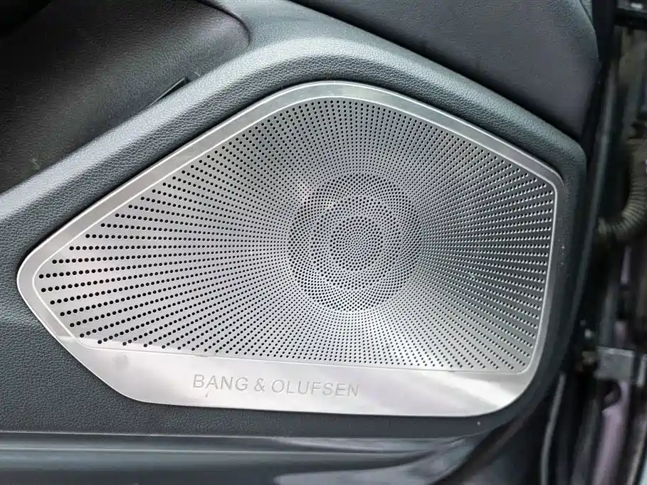 Audi A4L 2021 — фото 15