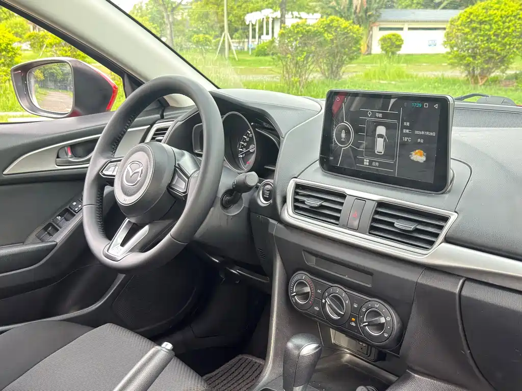 Mazda 3 Angkesela 2019 — фото 14