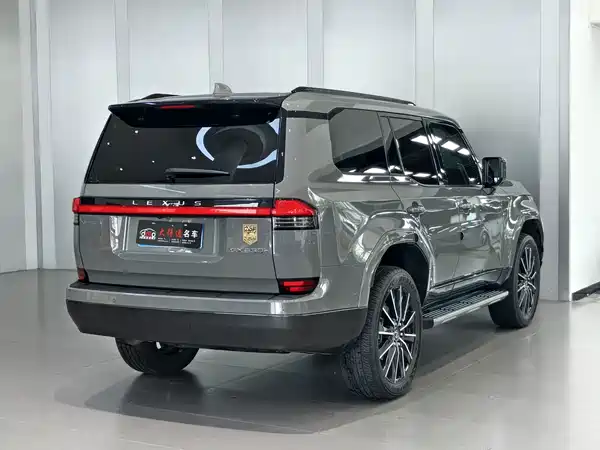 Lexus GX 2024