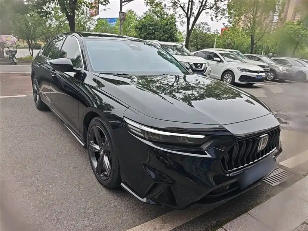Honda Inspire 2023 — фото 4