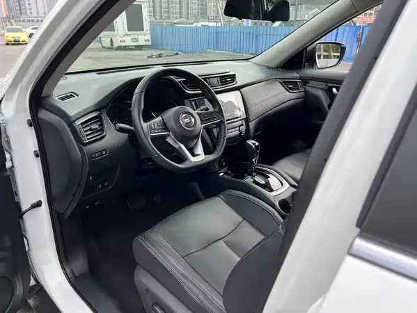 Nissan X-Trail 2024