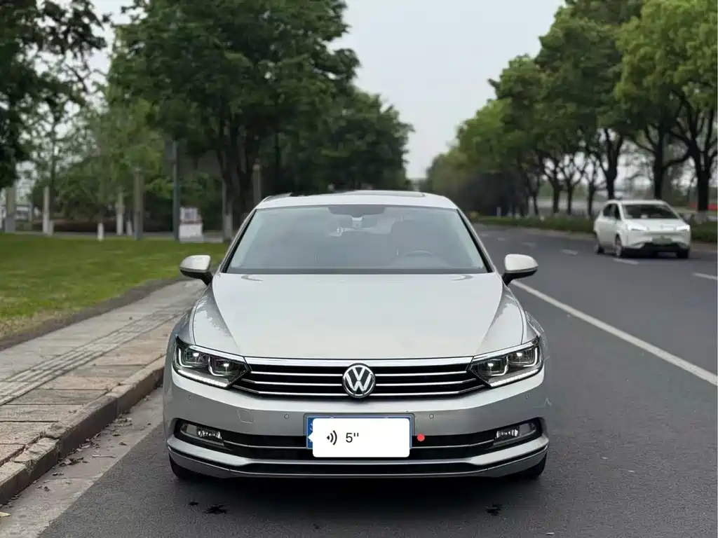 Volkswagen Magotan 2018 — фото 2