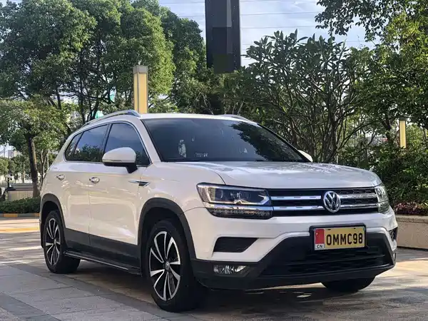 Volkswagen Tharu 2019