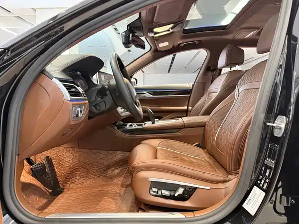 BMW 7 Series 2020