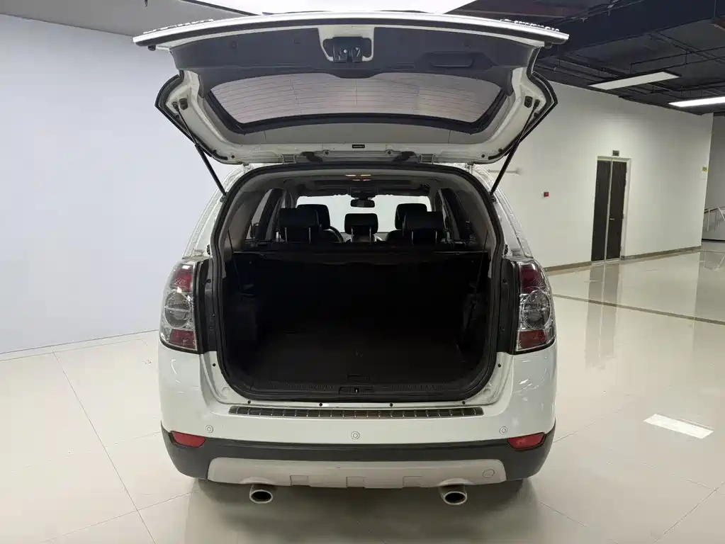 Chevrolet Captiva 2014 — фото 15