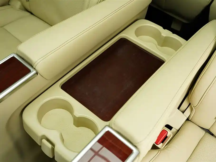 Toyota Alphard 2016 — фото 17