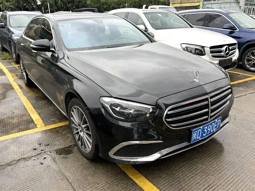 Mercedes-Benz E-Class 2023