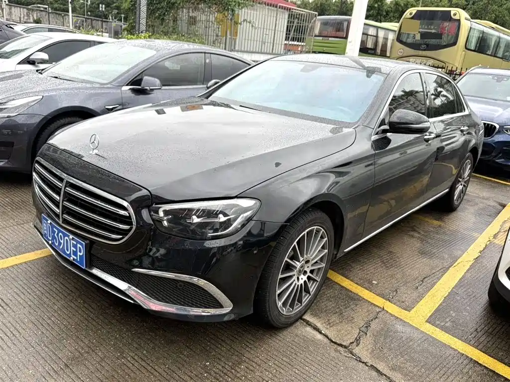 Mercedes-Benz E-Class 2023