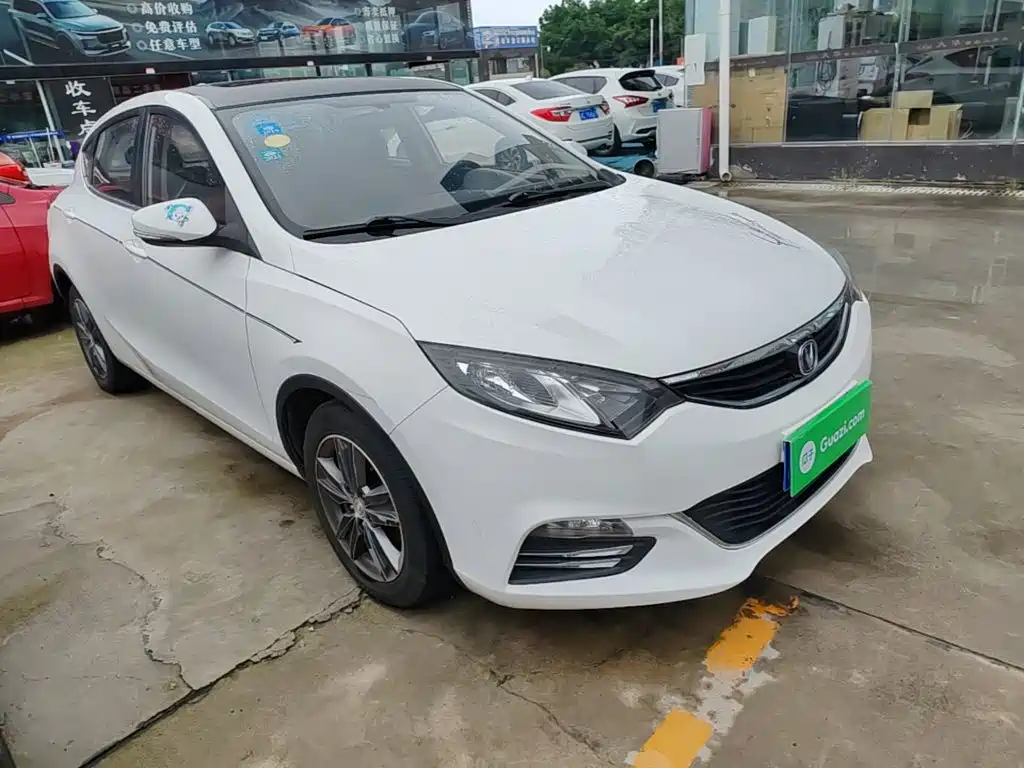 Changan Eado XT 2015 — фото 4