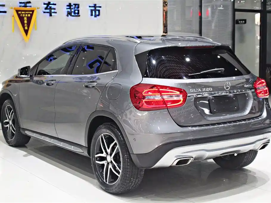 Mercedes-Benz GLA 2016 — фото 16