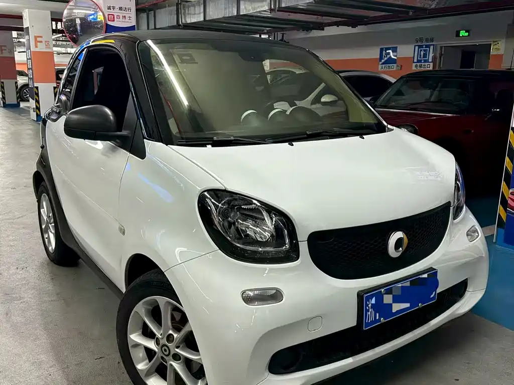 smart Fortwo 2017 — фото 2