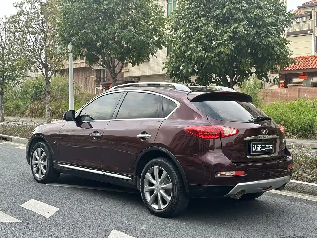 Infiniti QX50 2016 — фото 8