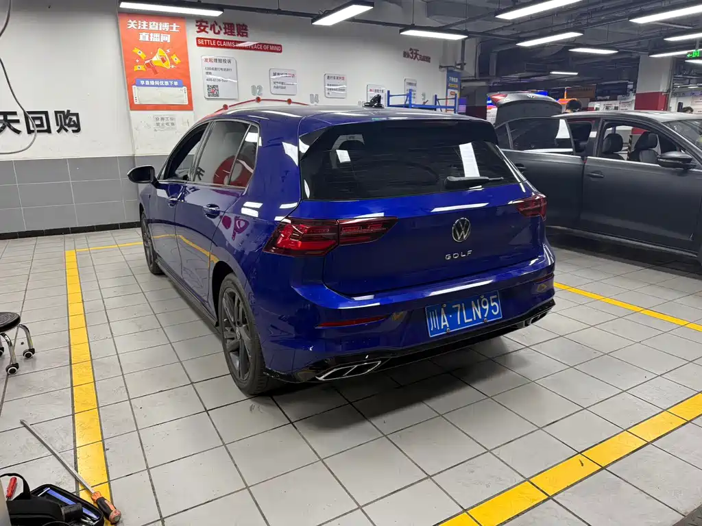 Volkswagen Golf 2022