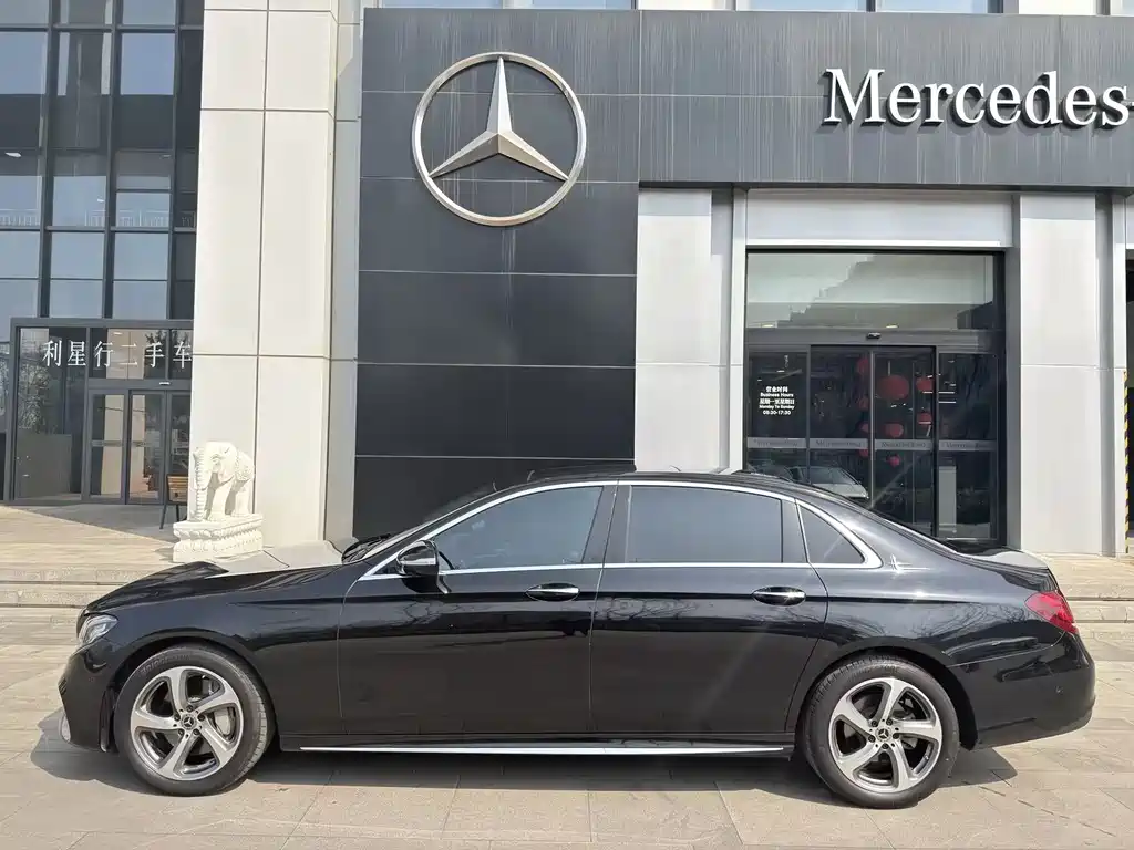 Mercedes-Benz E-Class 2019 — фото 5