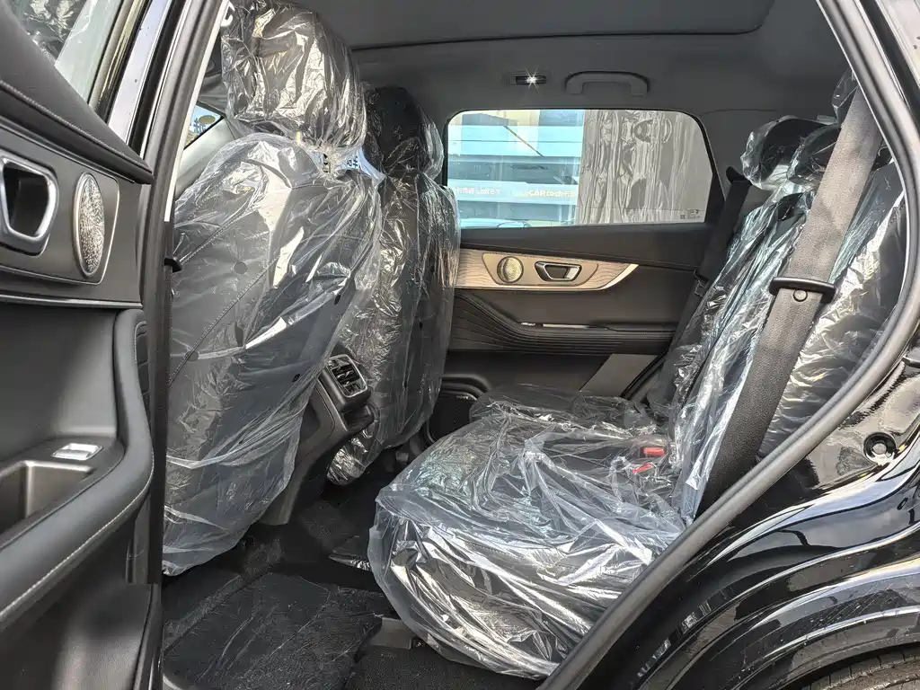 Chery Tiggo 8 PRO — фото 10