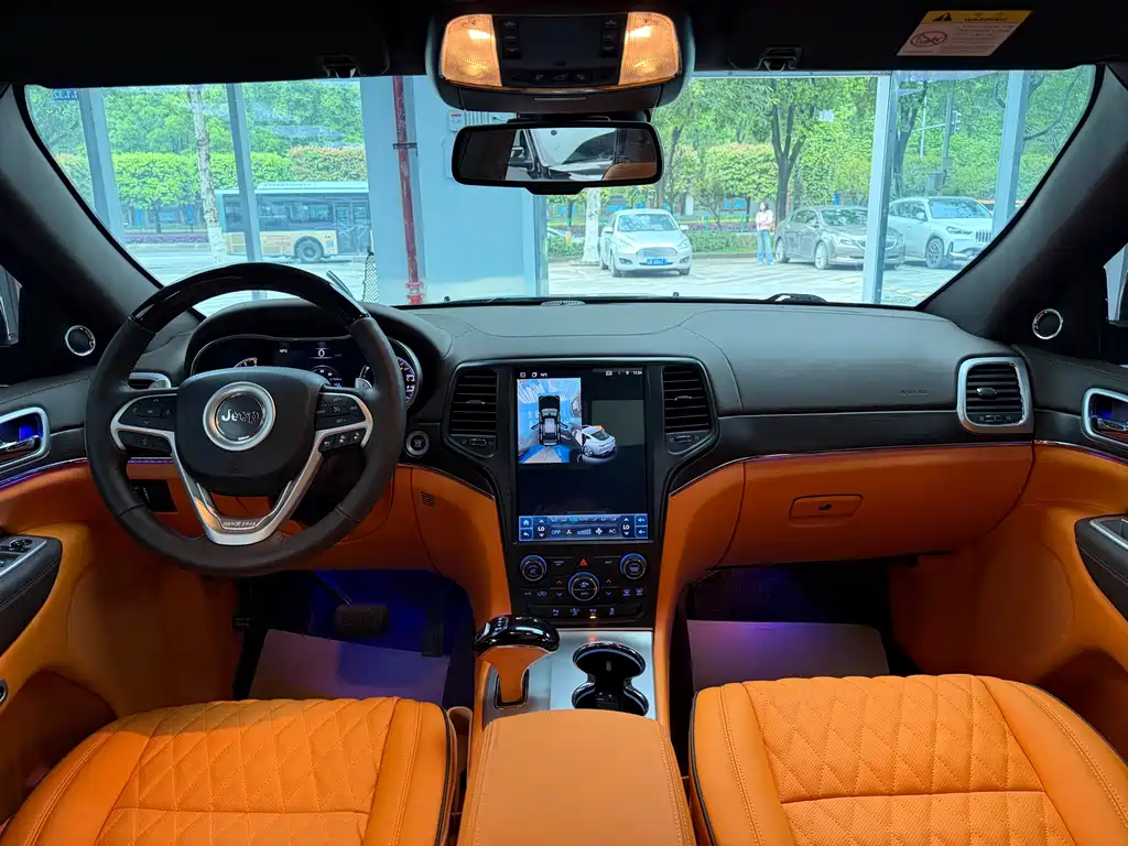 Jeep Grand Cherokee 2015 — фото 21