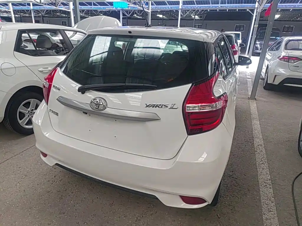 Toyota Yaris L 2017