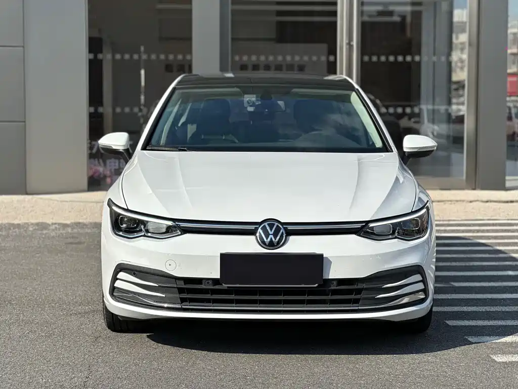 Volkswagen Golf 2022
