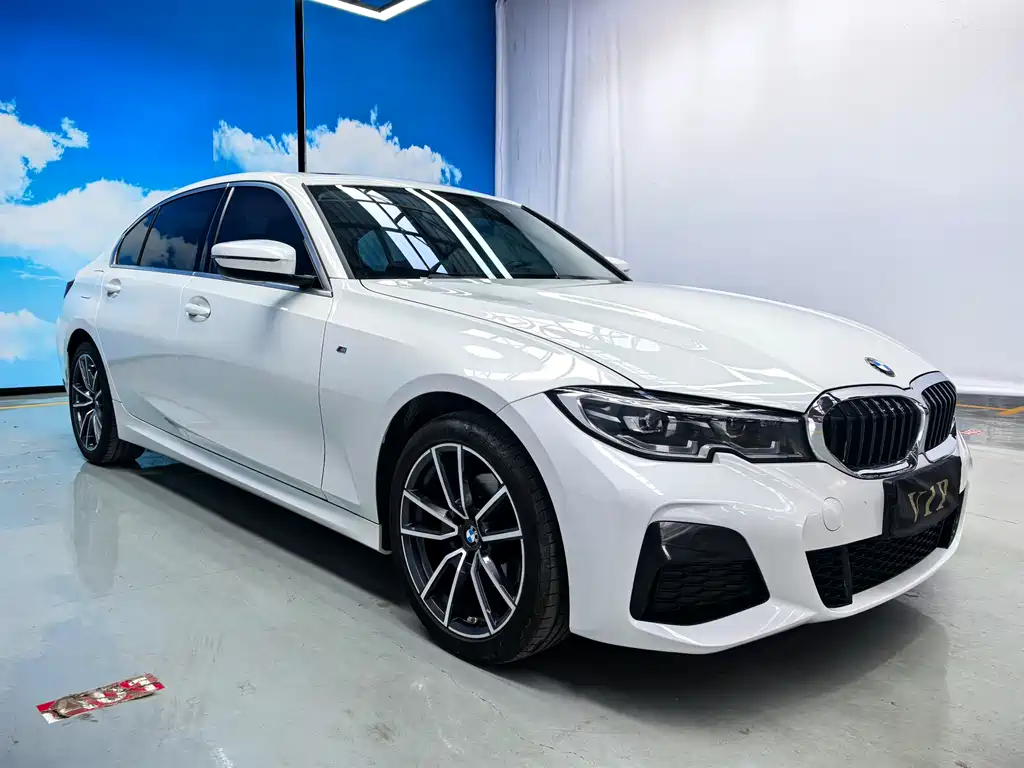 BMW 3 Series 2022
