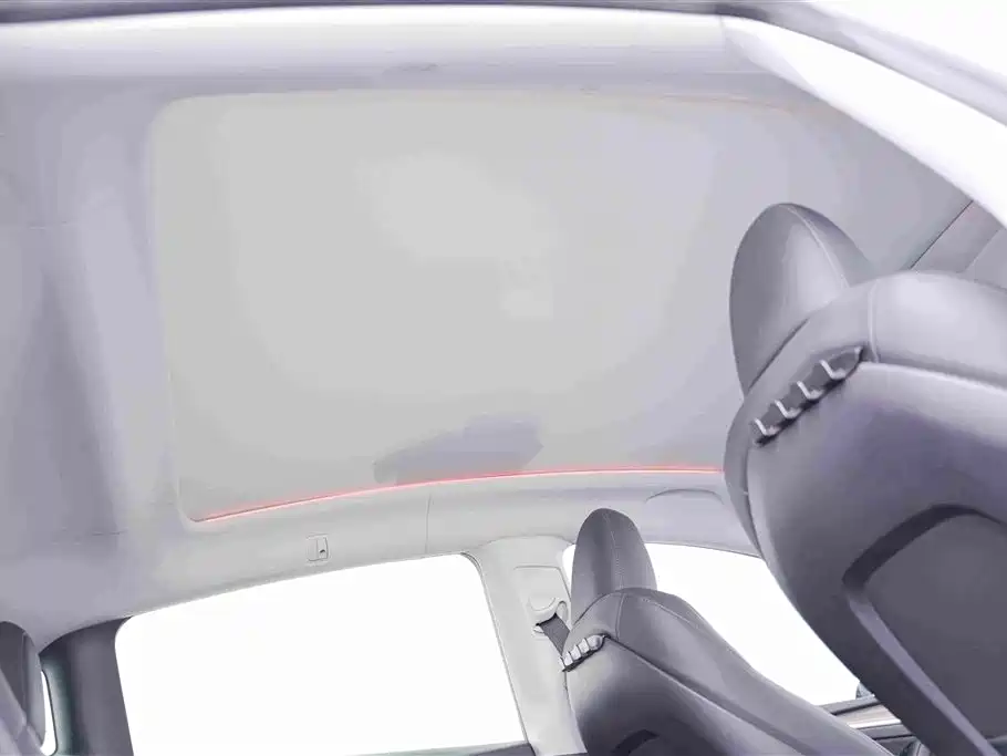 Tesla Model Y 2023 — фото 17