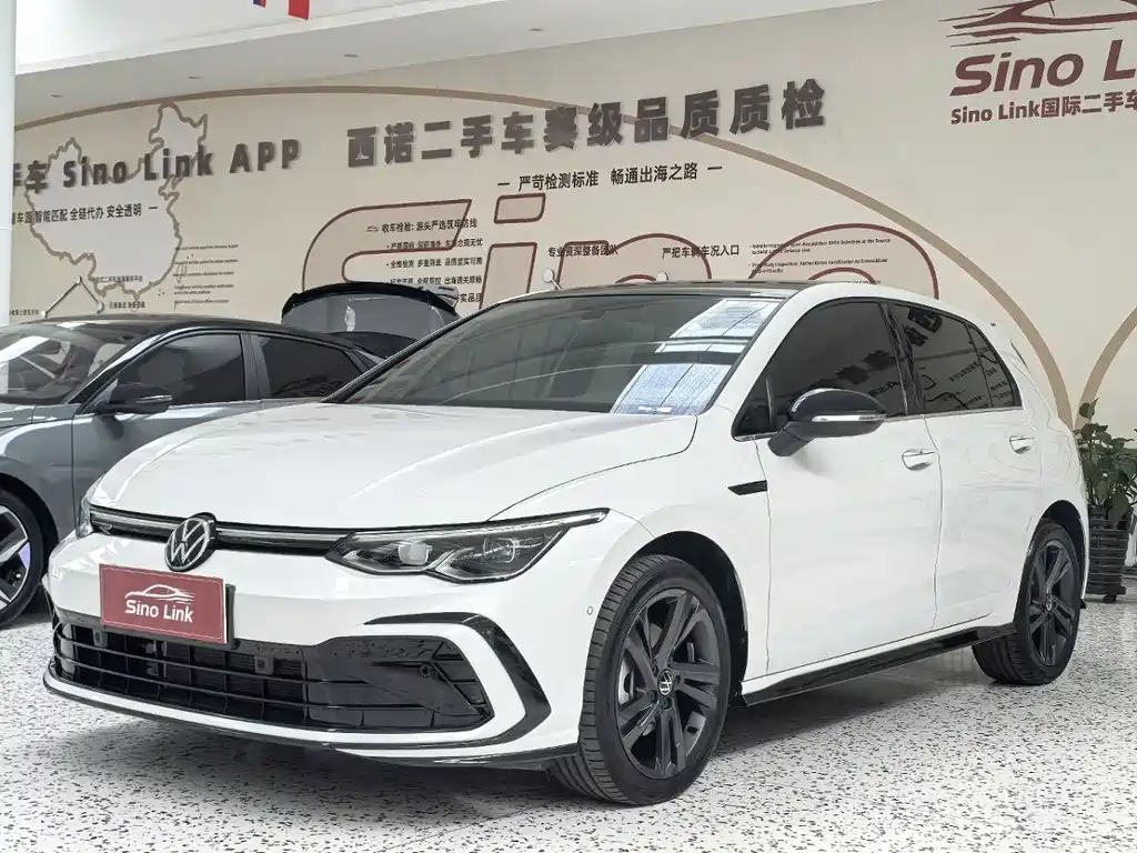 Volkswagen Golf 2023