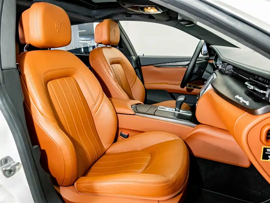 Maserati Quattroporte 2014 — фото 19
