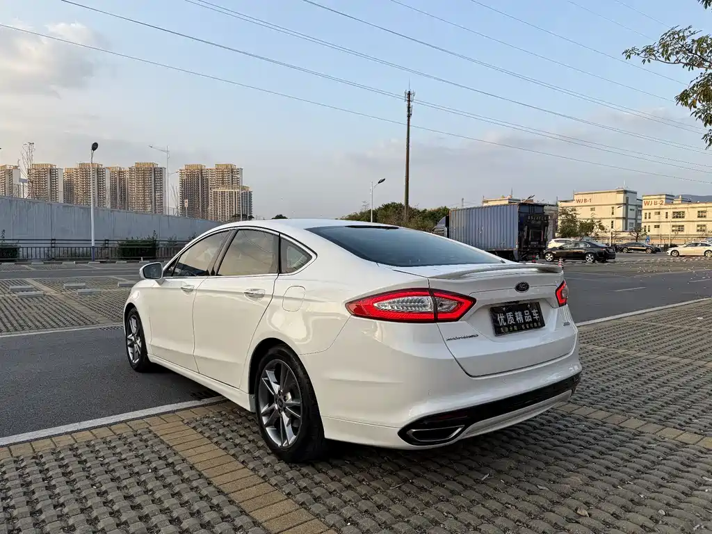Ford Mondeo 2016 — фото 6