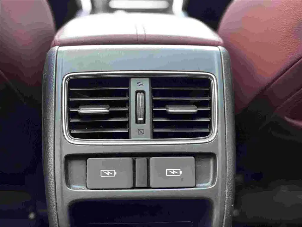 Honda Accord 2022 — фото 17