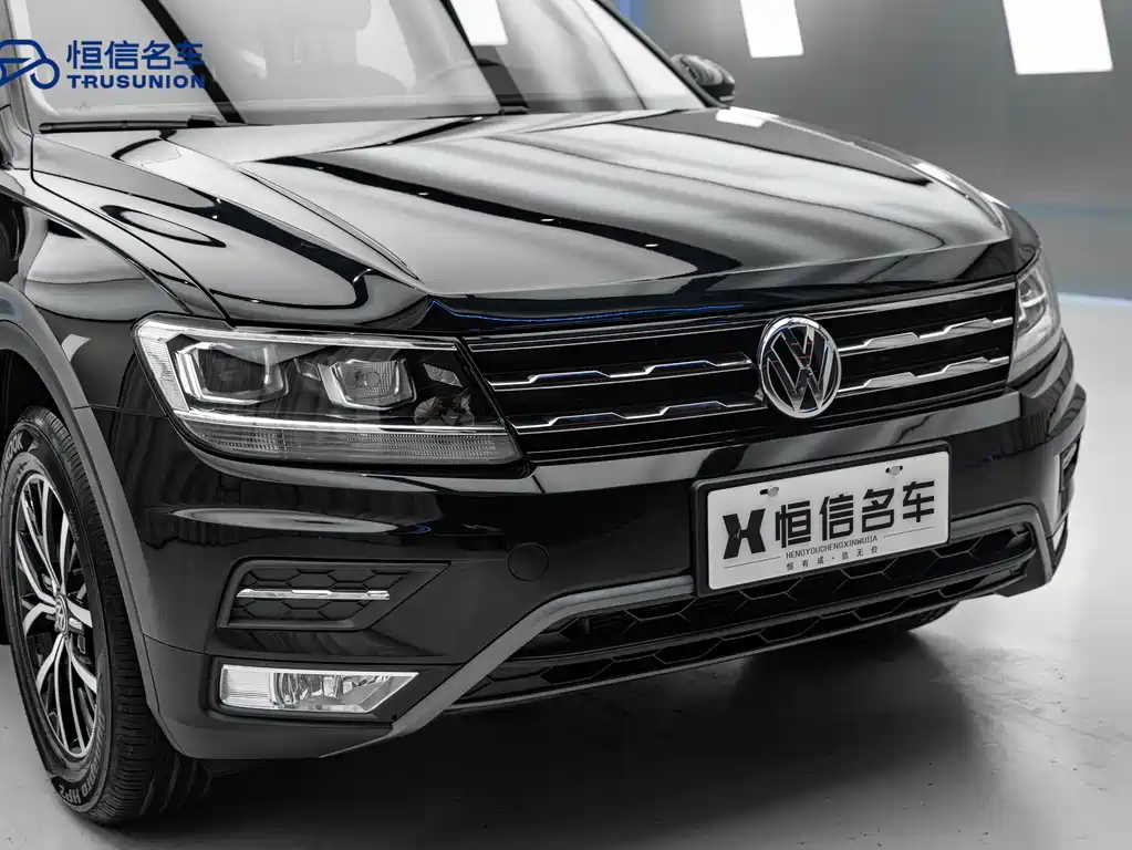 Volkswagen Tiguan L 2018 — фото 8